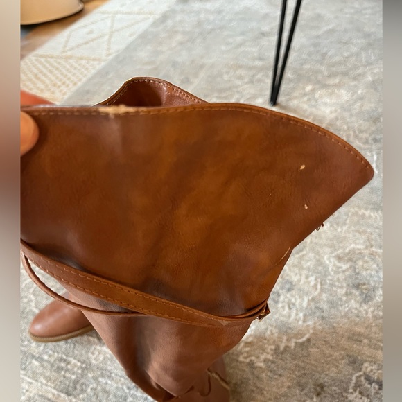 Brown boots - Picture 8 of 8